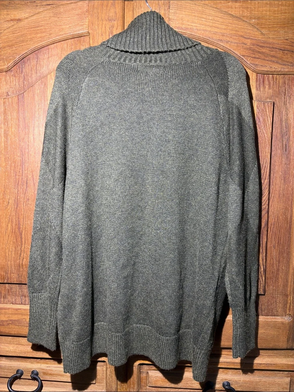 Banana Republic classic turtleneck
